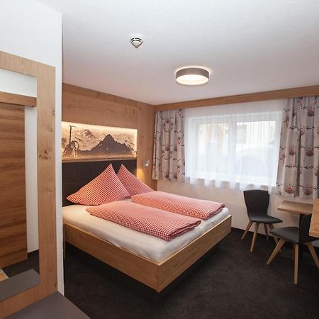 Haus Kuechelspitz Bed & Breakfast Ischgl Eksteriør bilde