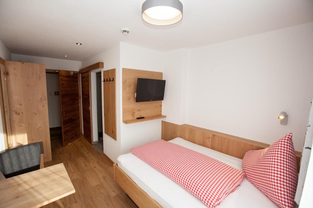 Haus Kuechelspitz Bed & Breakfast Ischgl Eksteriør bilde