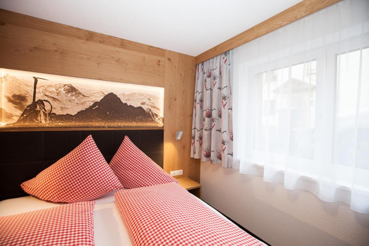 Haus Kuechelspitz Bed & Breakfast Ischgl Eksteriør bilde